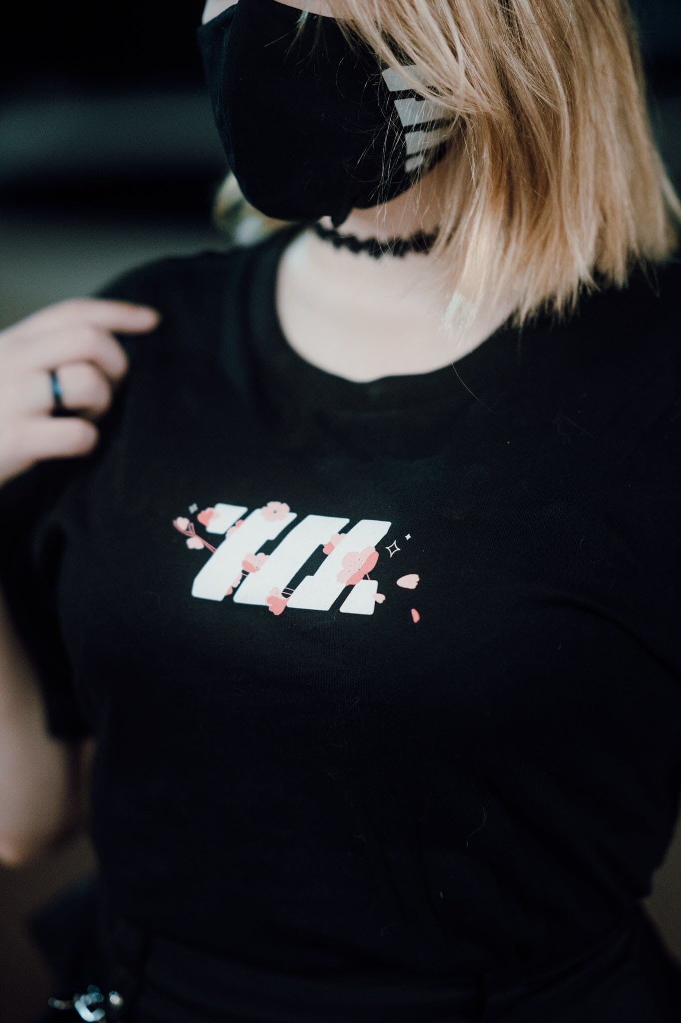 T shirt e girl clearance